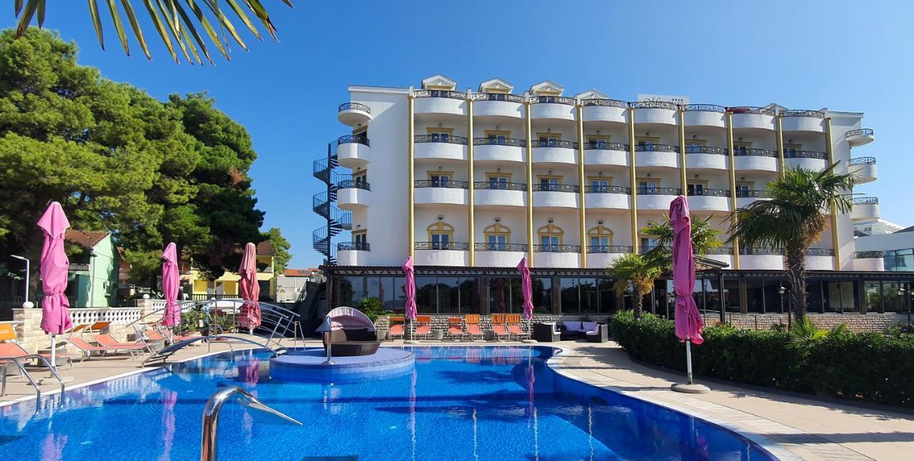 Hotel Miramare Vodice Eksteriør bilde