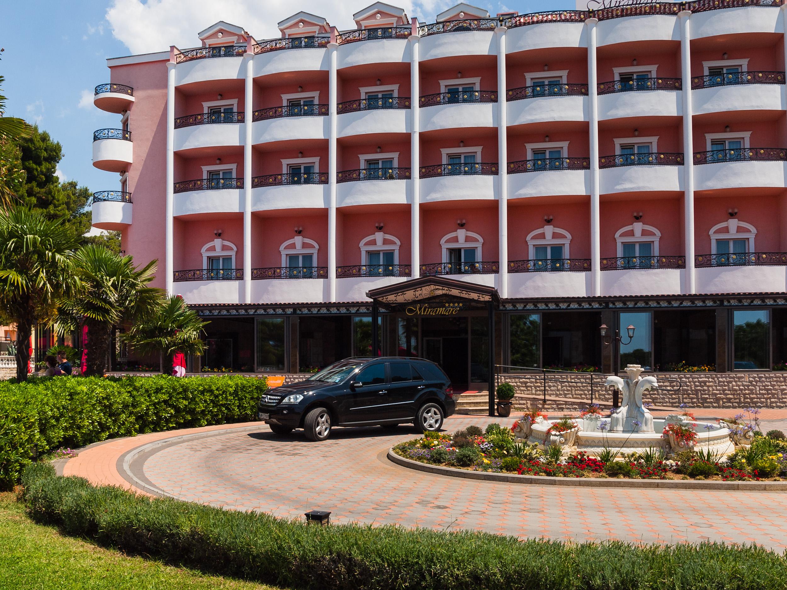 Hotel Miramare Vodice Eksteriør bilde