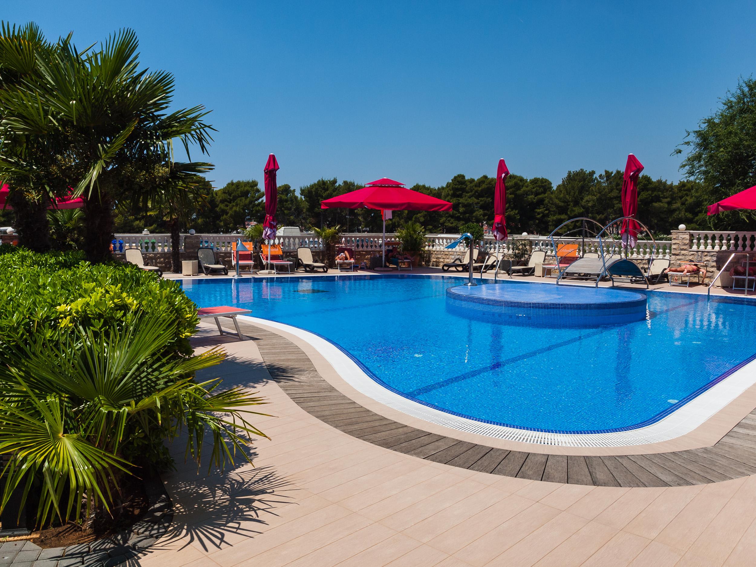 Hotel Miramare Vodice Eksteriør bilde