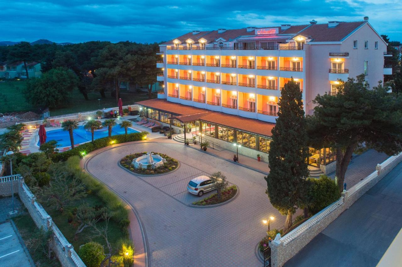 Hotel Miramare Vodice Eksteriør bilde